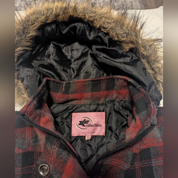 Plaid Hooded Vest with Faux Fur Trim - Picture 2 of 3